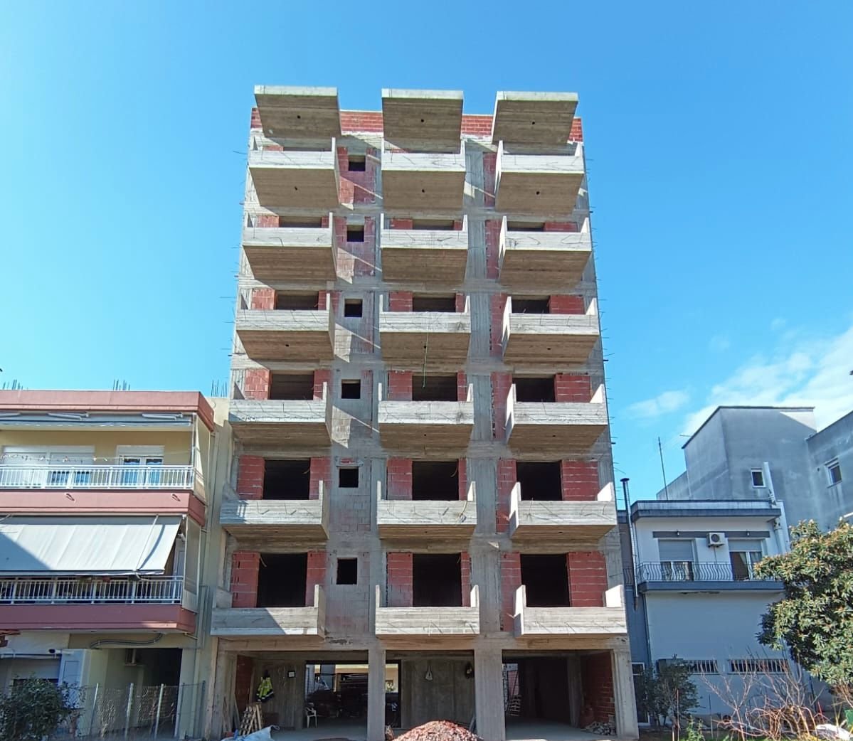 8-storey residential building, Komotini
